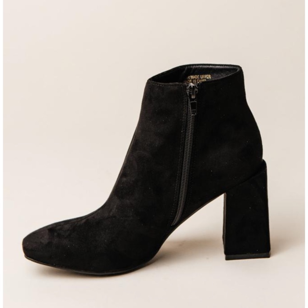 evil booties in black